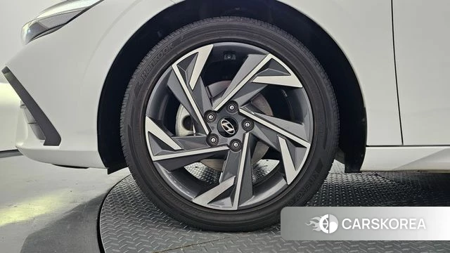 Hyundai The New Avante (CN7) id 5002435 из Кореи 30
