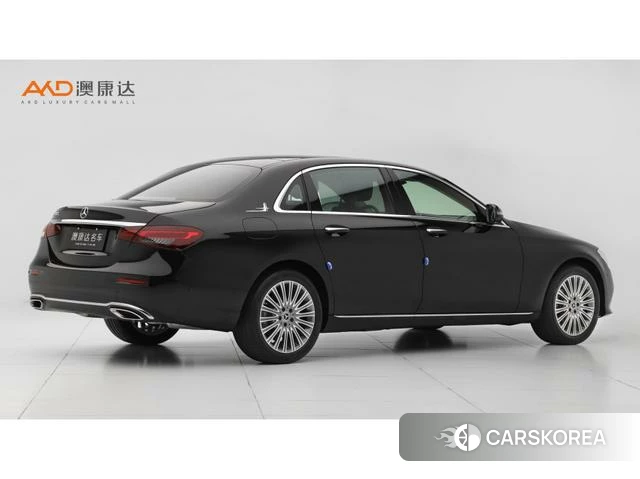 Mercedes-Benz E-Class 2023 Черный из Китая, фото 5
