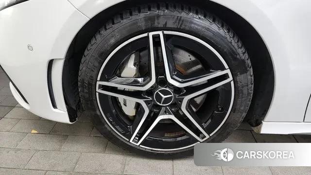 Mercedes-Benz A-Class W177 id 3463066 из Кореи 15