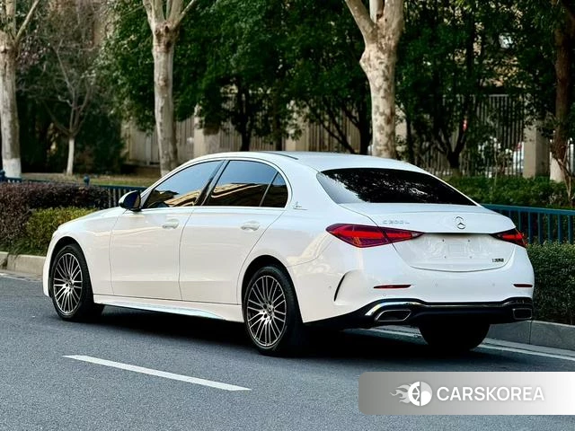 Mercedes-Benz C-class 2023 Белый из Китая, фото 5