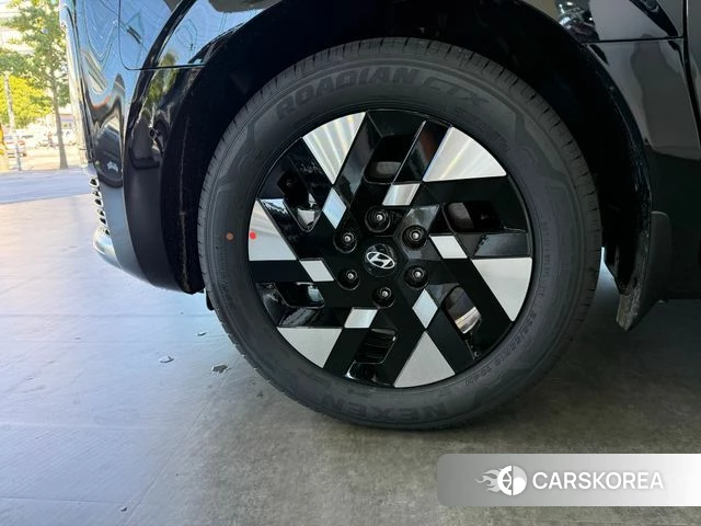 Hyundai Staria id 4767148 из Кореи 15