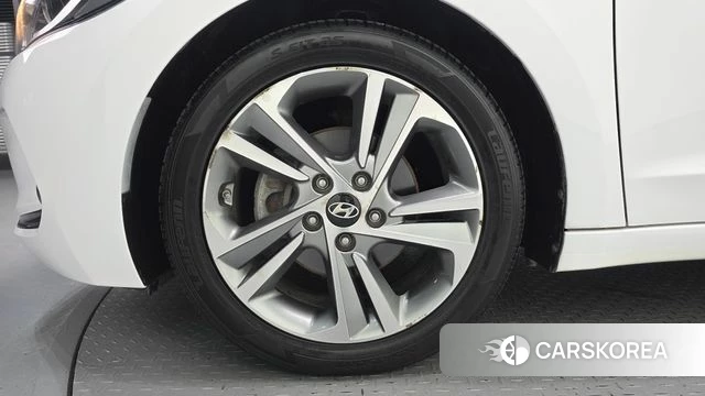 Hyundai Avante AD id 5004601 из Кореи 15