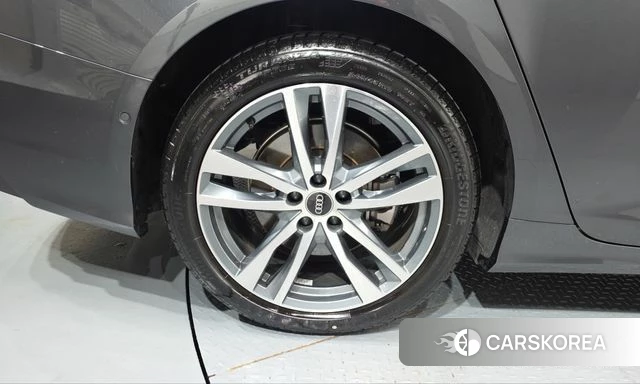 Audi A6 (C8) id 5022150 из Кореи 25
