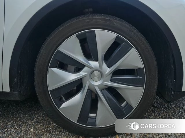 Tesla Model Y id 4706757 из Кореи 9