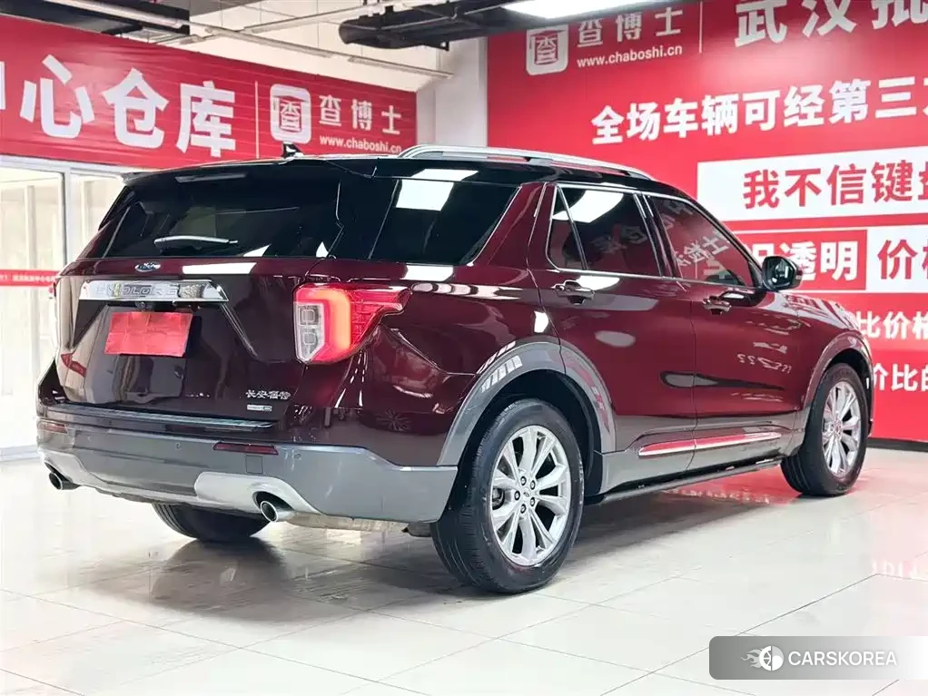 Ford Explorer 2021 Red/purple из Китая, фото 5