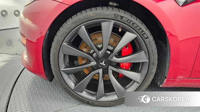 Tesla Model 3 id 4918378 из Кореи 29