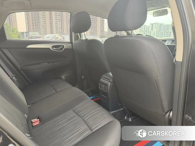 Nissan Sylphy 2023 Черный из Китая, фото 6
