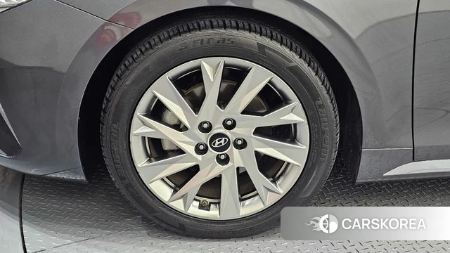 Hyundai The New Grandeur IG Hybrid id 5041472 из Кореи 28