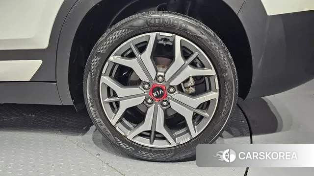 Kia Seltos id 3439623 из Кореи 15
