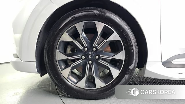 Kia Carnival 4th generation id 4917940 из Кореи 15