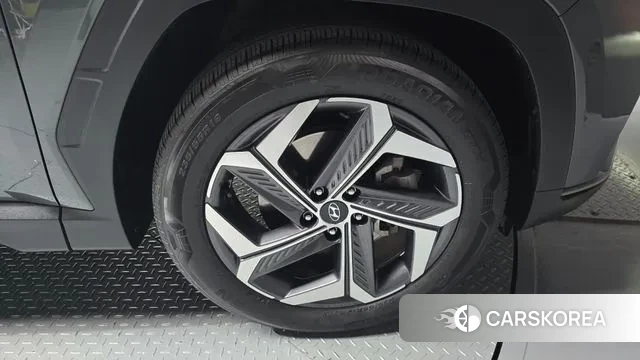 Hyundai Tucson (NX4) id 3453958 из Кореи 15