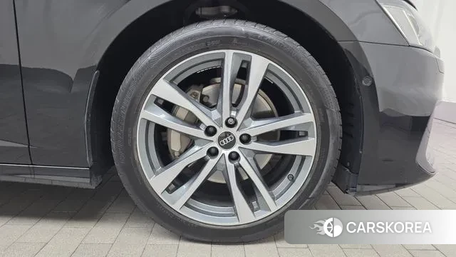 Audi A6 (C8) id 3378824 из Кореи 15