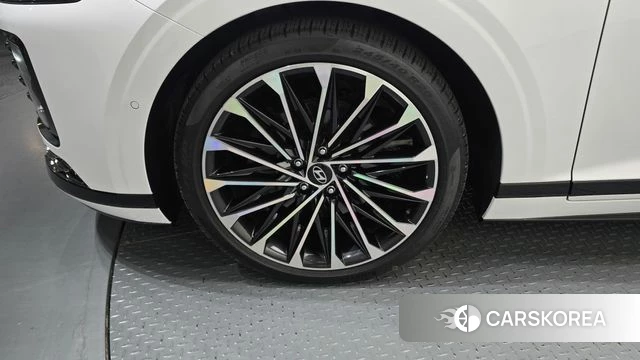 Hyundai Grandeur (GN7) id 4950903 из Кореи 15