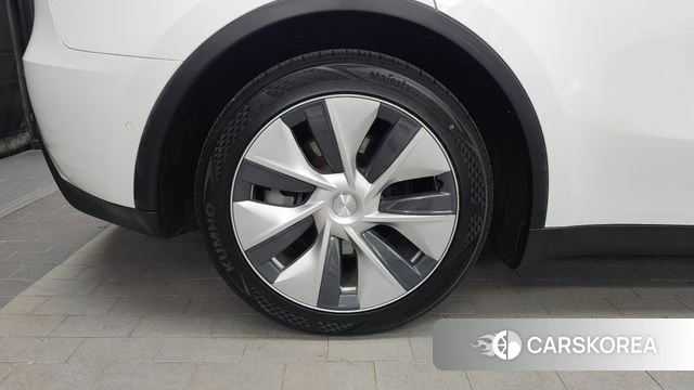 Tesla Model Y id 5047415 из Кореи 30