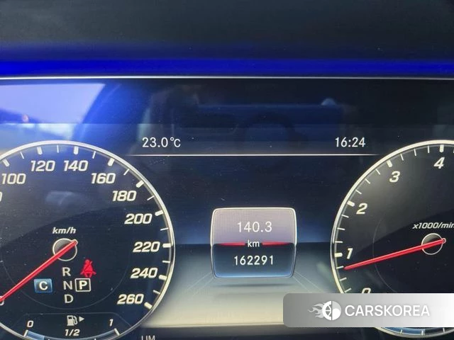 Mercedes-Benz E-Class W213 id 4943914 из Кореи 15