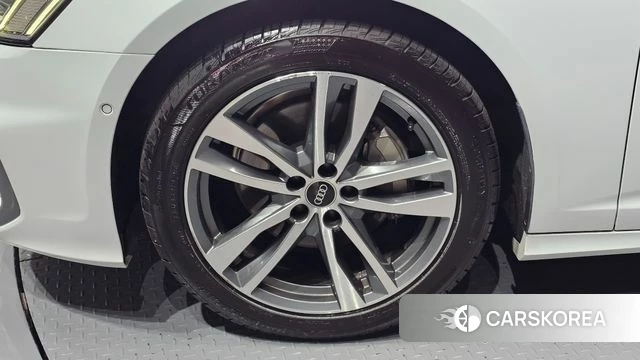 Audi A6 (C8) id 4986993 из Кореи 30