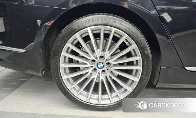 BMW 7 Series (G11) id 4986990 из Кореи 29