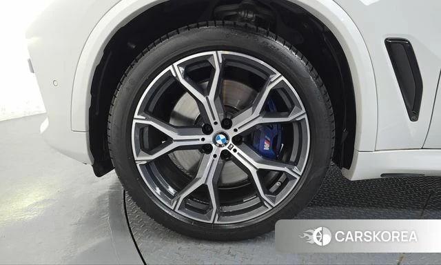 BMW X5 (G05) id 4988119 из Кореи 30