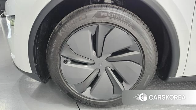 Tesla Model Y id 4904119 из Кореи 28