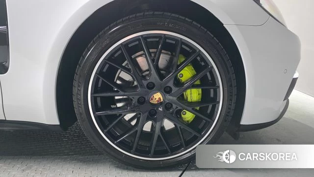 Porsche Panamera (971) id 3820063 из Кореи 15