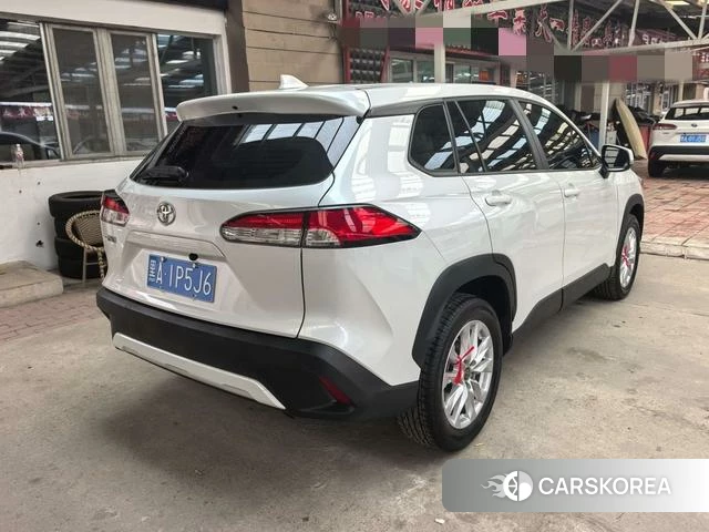 Toyota Corolla 2024 Белый из Китая, фото 5