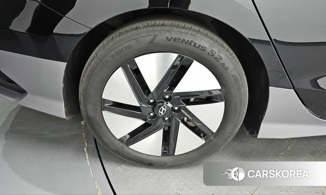 Hyundai Ionic 6 id 5046773 из Кореи 25