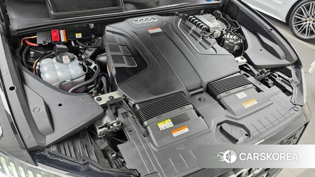 Audi Q8 (4M) id 4975358 из Кореи 29