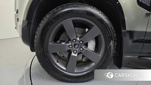 Land Rover Defender (L663) id 5033149 из Кореи 25