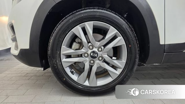 Kia Seltos id 4923007 из Кореи 25