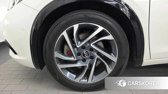 Infiniti Q30 id 4865117 из Кореи 26