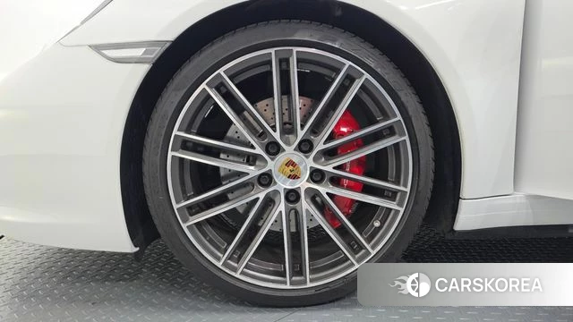 Porsche 911 id 4873358 из Кореи 15