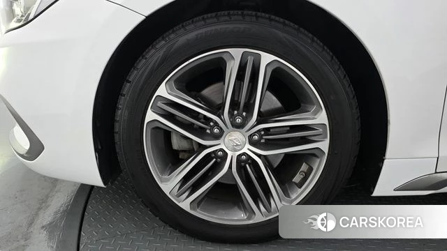 Hyundai Grandeur IG id 4698540 из Кореи 15
