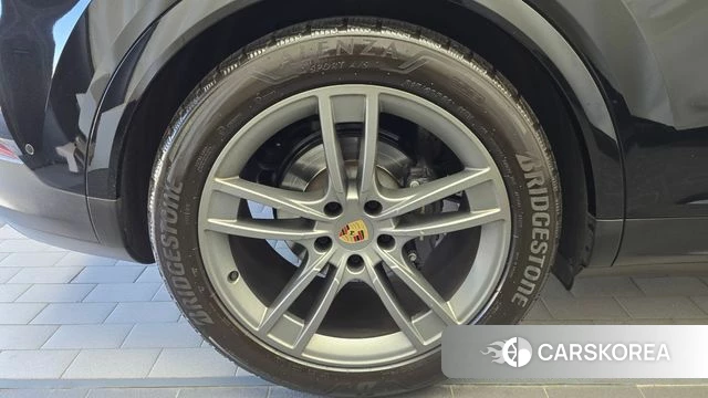 Porsche Cayenne (PO536) id 4957937 из Кореи 29