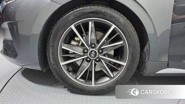 Hyundai The New Grandeur IG id 5023213 из Кореи 32