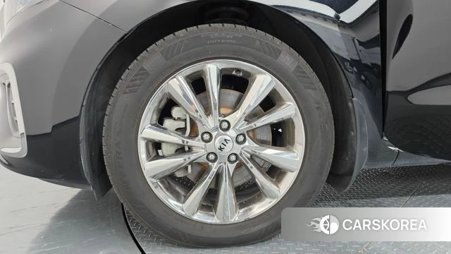 Kia The New Carnival id 5054693 из Кореи 22