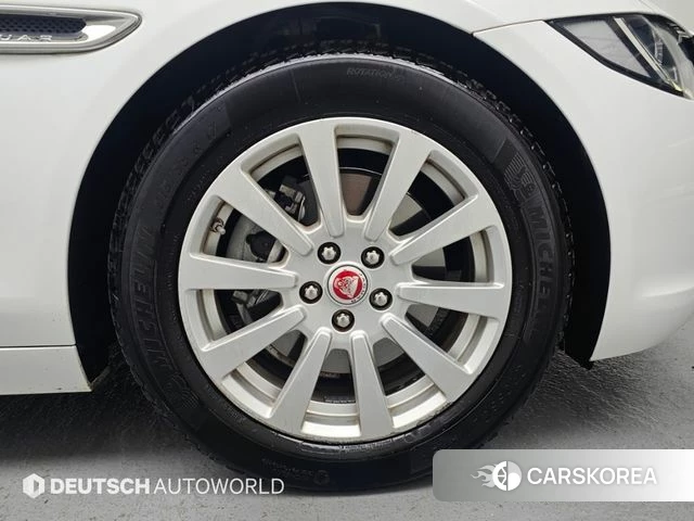 Jaguar XE id 4865626 из Кореи 15