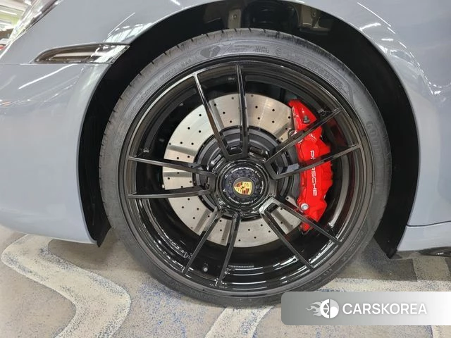 Porsche 911(992) id 4474753 из Кореи 15