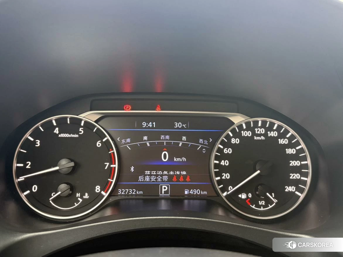 Nissan Altima 2022 Серебристо-серый из Китая, фото 5