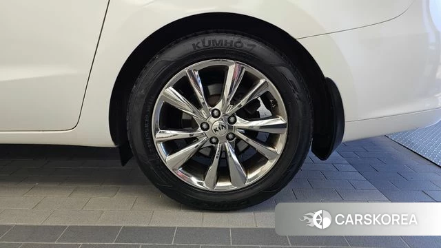 Kia The New Carnival id 5048340 из Кореи 15