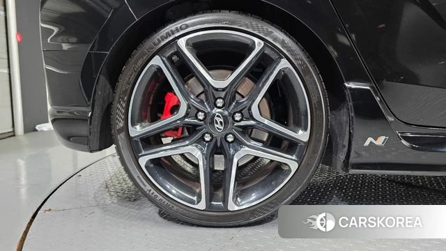 Hyundai Veloster (JS) id 4993359 из Кореи 11