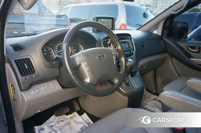 Hyundai The New Grand Starex id 5047753 из Кореи 9