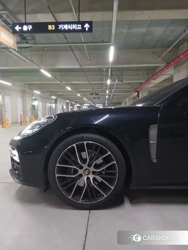 Porsche Panamera (971) 2022 Черный из Кореи, фото 6
