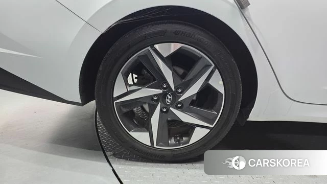 Hyundai Avante Hybrid (CN7) id 4959298 из Кореи 29