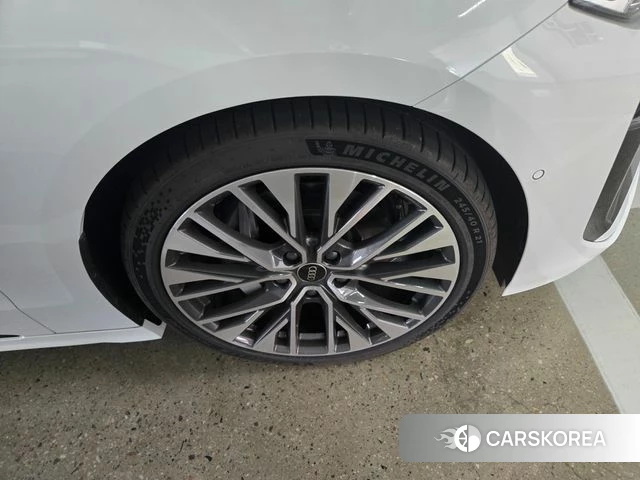 Audi A6 e-Tron id 4949881 из Кореи 13