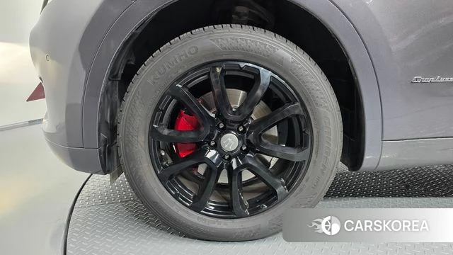 Maserati Levante id 4907864 из Кореи 29