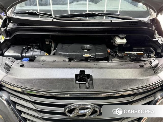 Hyundai The New Grand Starex id 5042251 из Кореи 15