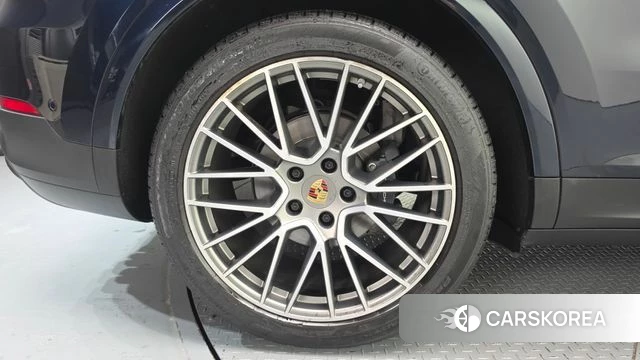 Porsche Cayenne (PO536) id 5002358 из Кореи 29