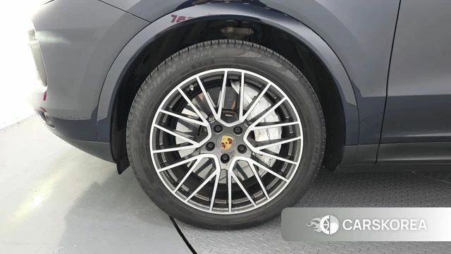 Porsche Cayenne (PO536) id 4794516 из Кореи 34