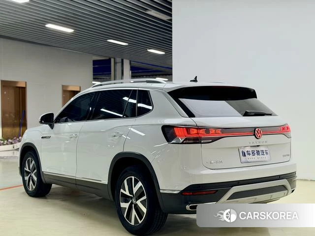 Volkswagen Tayron 2023 Белый из Китая, фото 5