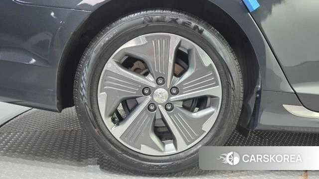 Hyundai Sonata New Rise Hybrid id 4689523 из Кореи 29